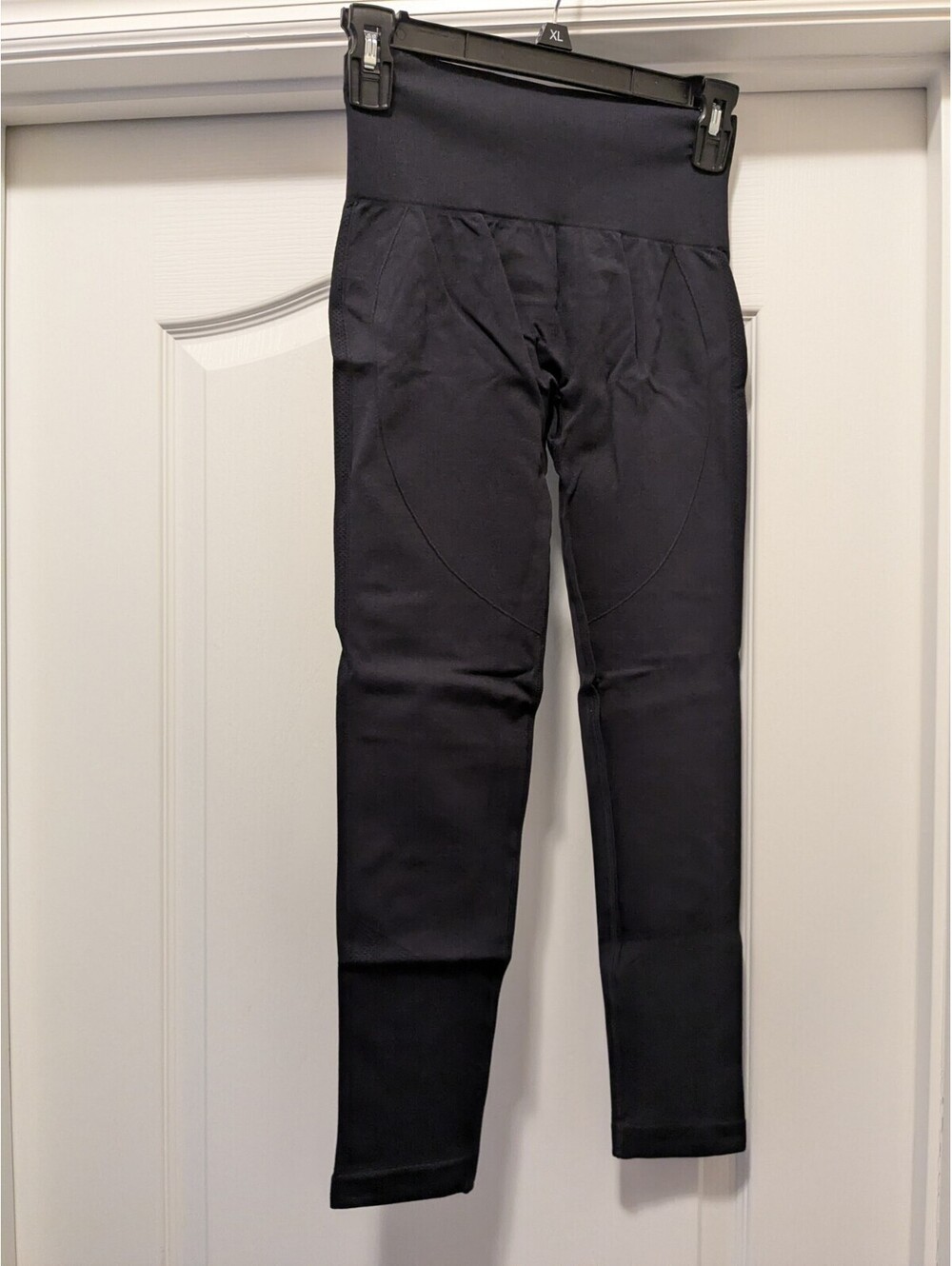 🆕 NWT Halara Black Seamless Scrunch Butt Leggings XS 7/8 High Waisted Yoga Pant